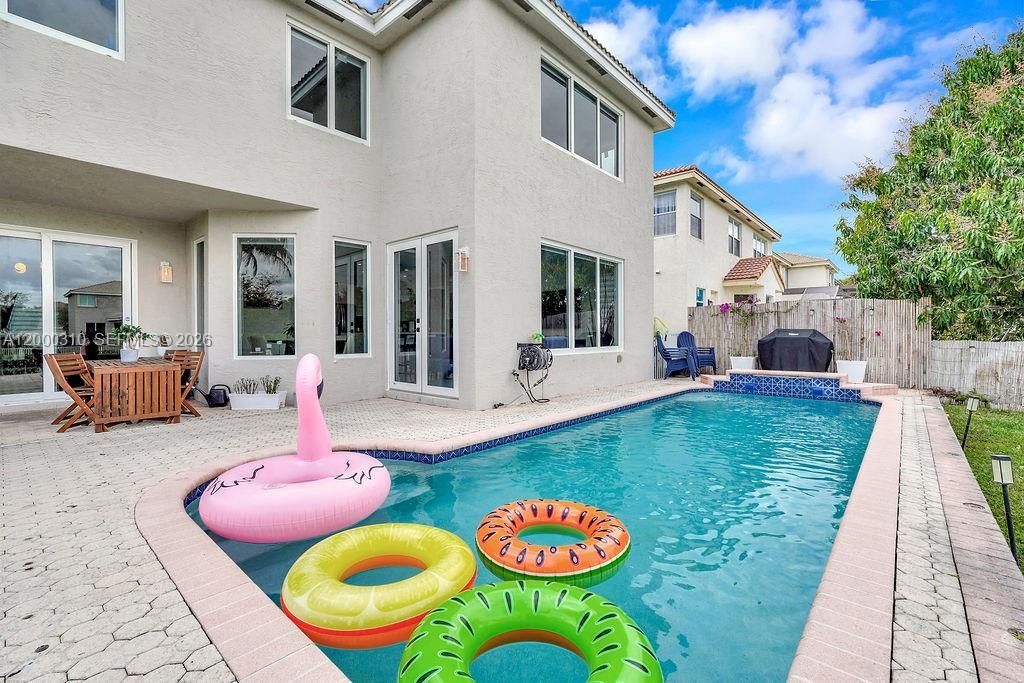 16373 SW 30th St, Miramar, FL 33027 Photo