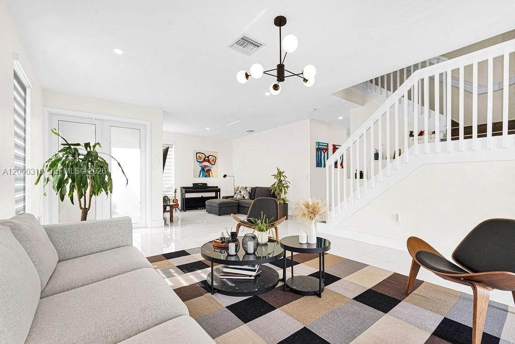 16373 SW 30th St, Miramar, FL 33027 Photo