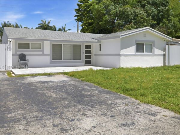 7051 SW 29th St, Miramar, FL 33023