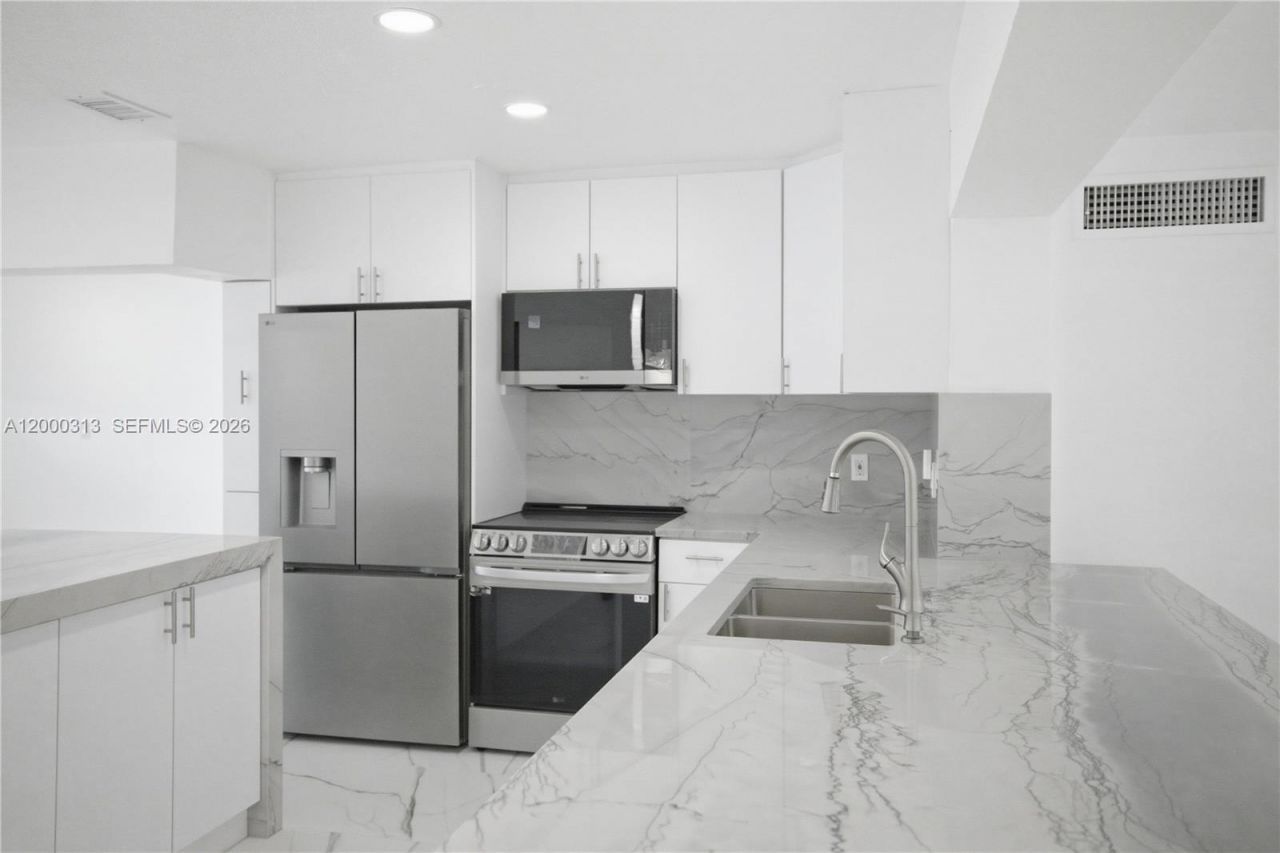 7051 SW 29th St, Miramar, FL 33023 Photo