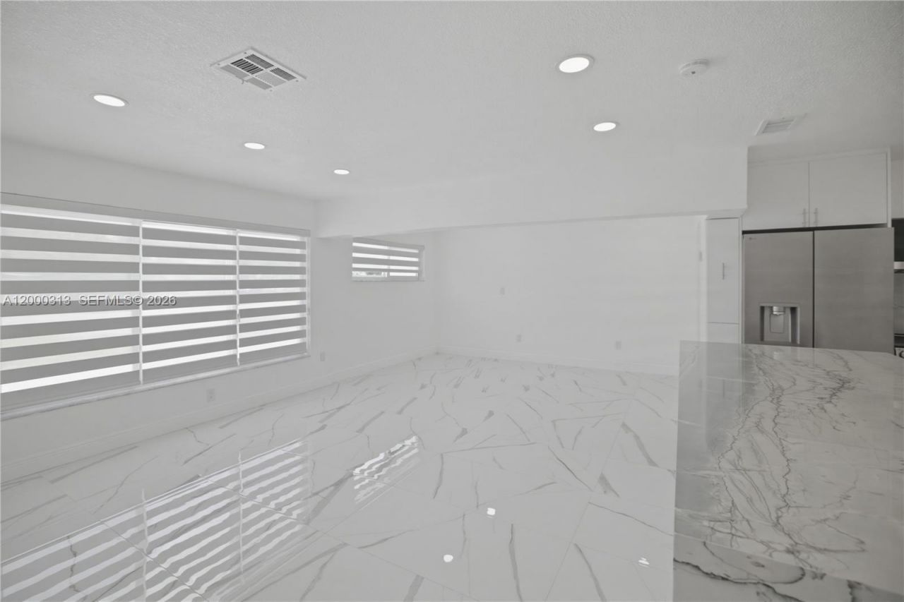 7051 SW 29th St, Miramar, FL 33023 Photo