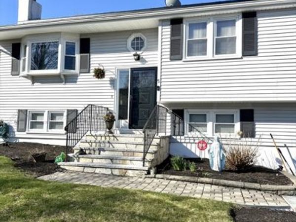5 Fred St, Unit 5, Burlington, MA 01803