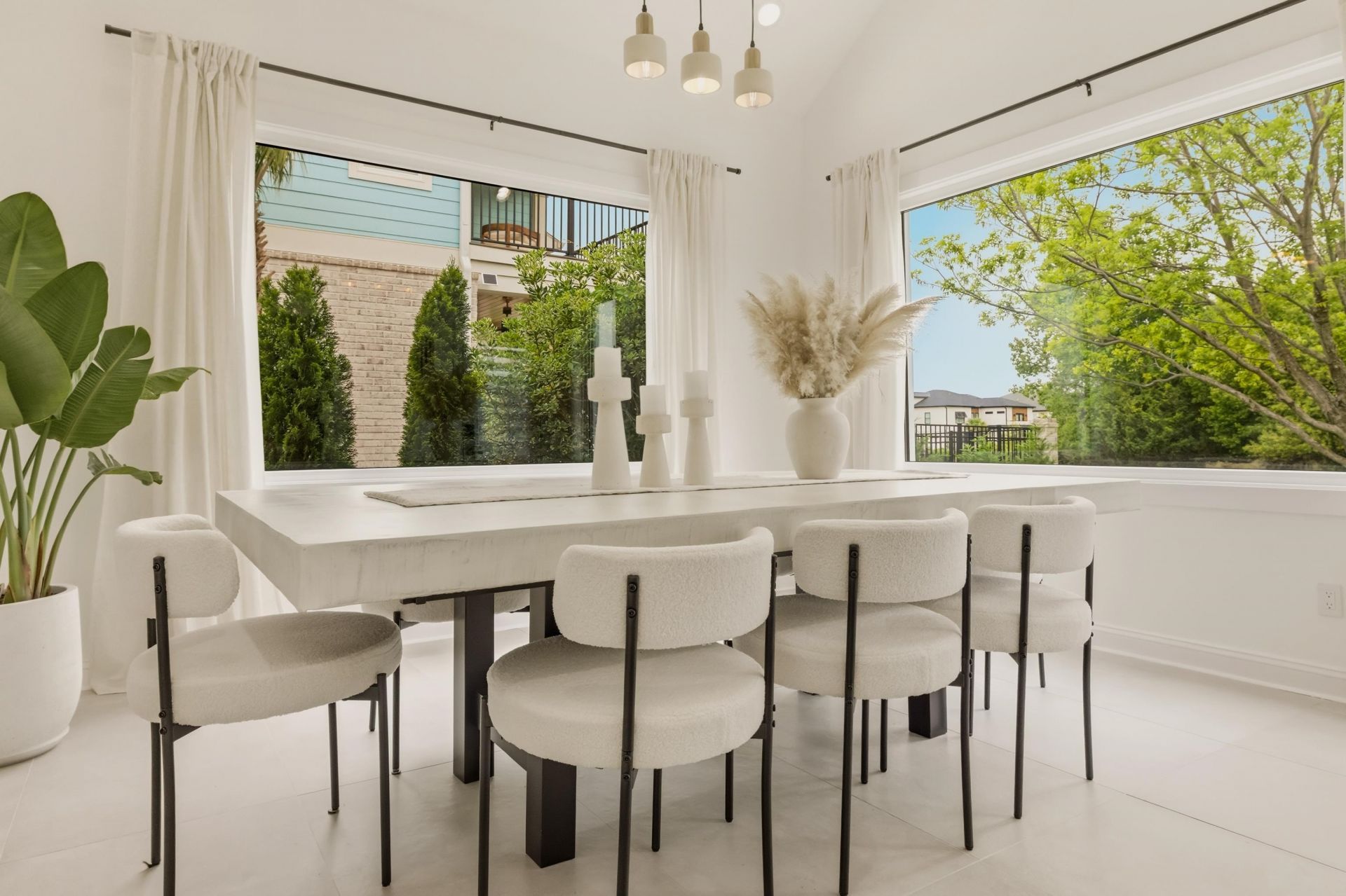 987 Shipmaster Ave. Photo 7