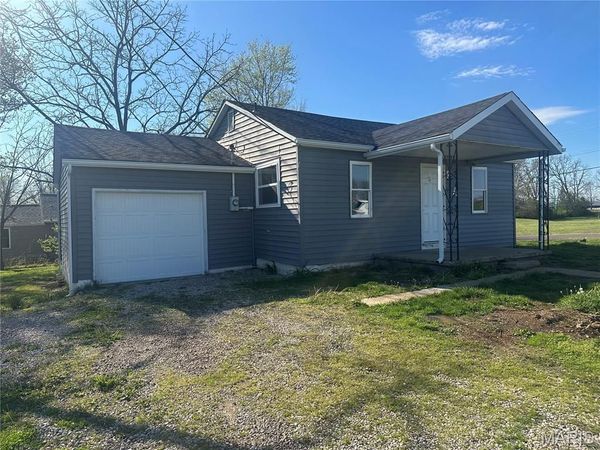 549 N Mansion Street , Sullivan, MO 63080