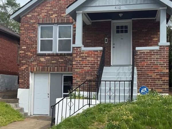 4110 Dryden Avenue , St Louis, MO 63115