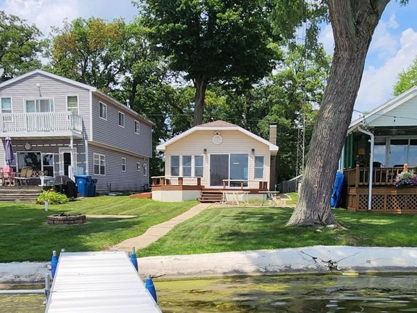 8121 N Tippecanoe Drive, Walkerton, IN 46574