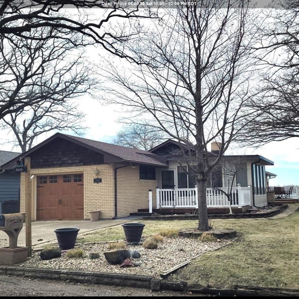 2602 Okoboji Blvd West Okoboji, IA 51351