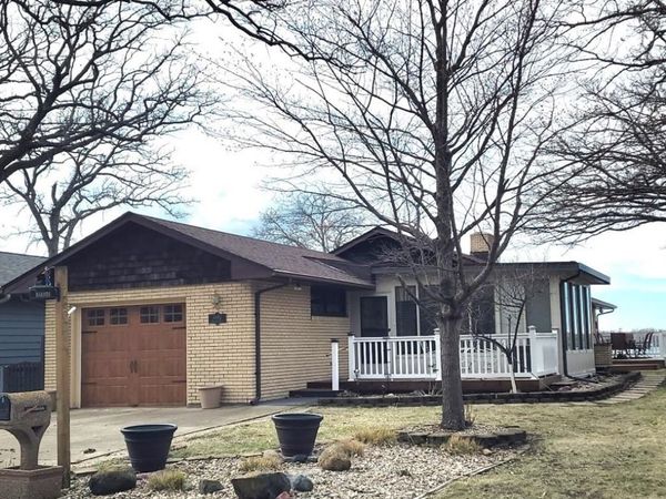 2602 Okoboji Blvd , West Okoboji, IA 51351