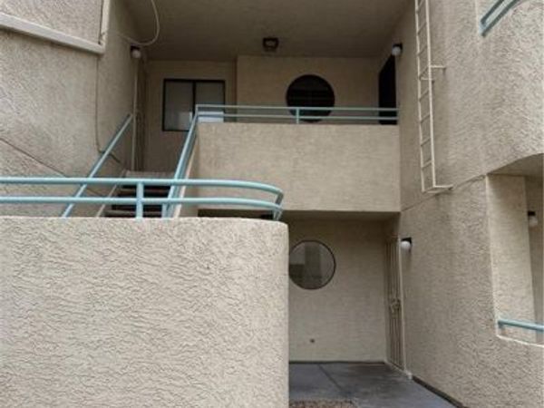 930 N Sloan Lane, Unit 203, Las Vegas, NV 89110