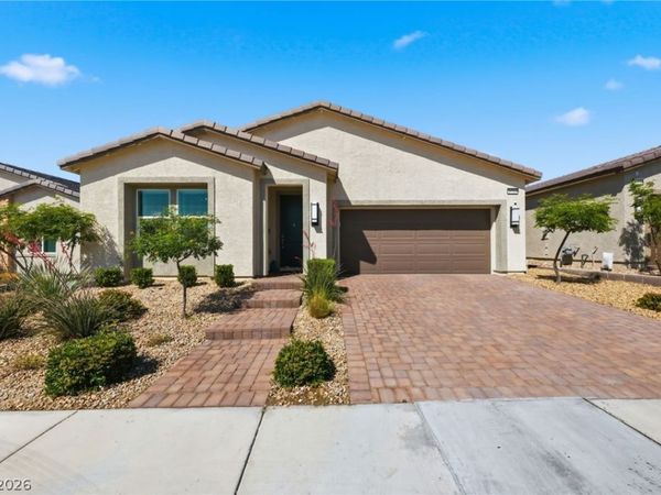 6719 Traveling Palmer Street , North Las Vegas, NV 89086