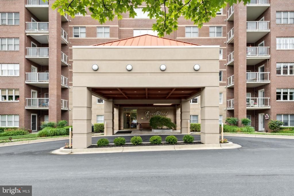 12251 Roundwood Road, Unit 608, Lutherville Timonium, MD 21093 Main Photo