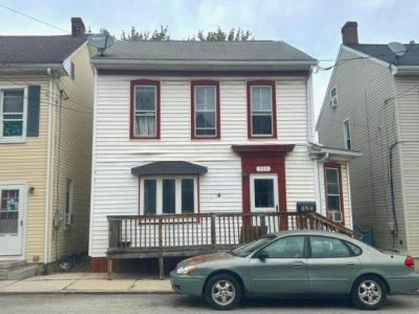 325 N FRANKLIN STREET, HANOVER, PA 17331