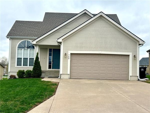 709 N ROCKWELL Avenue, Independence, MO 64056