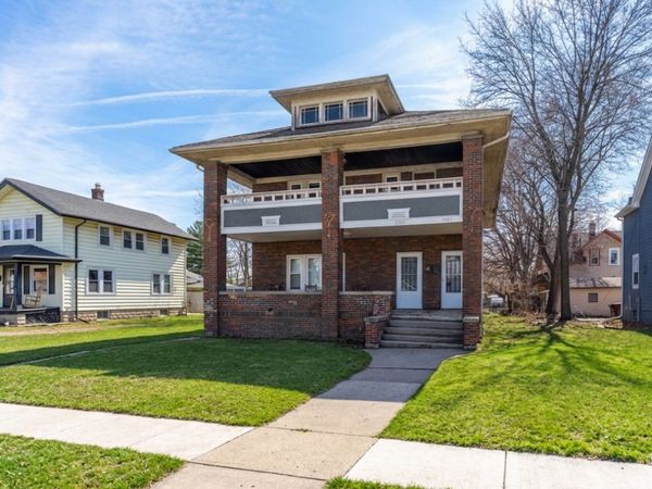 1509 16th Avenue , Rockford, IL 61104