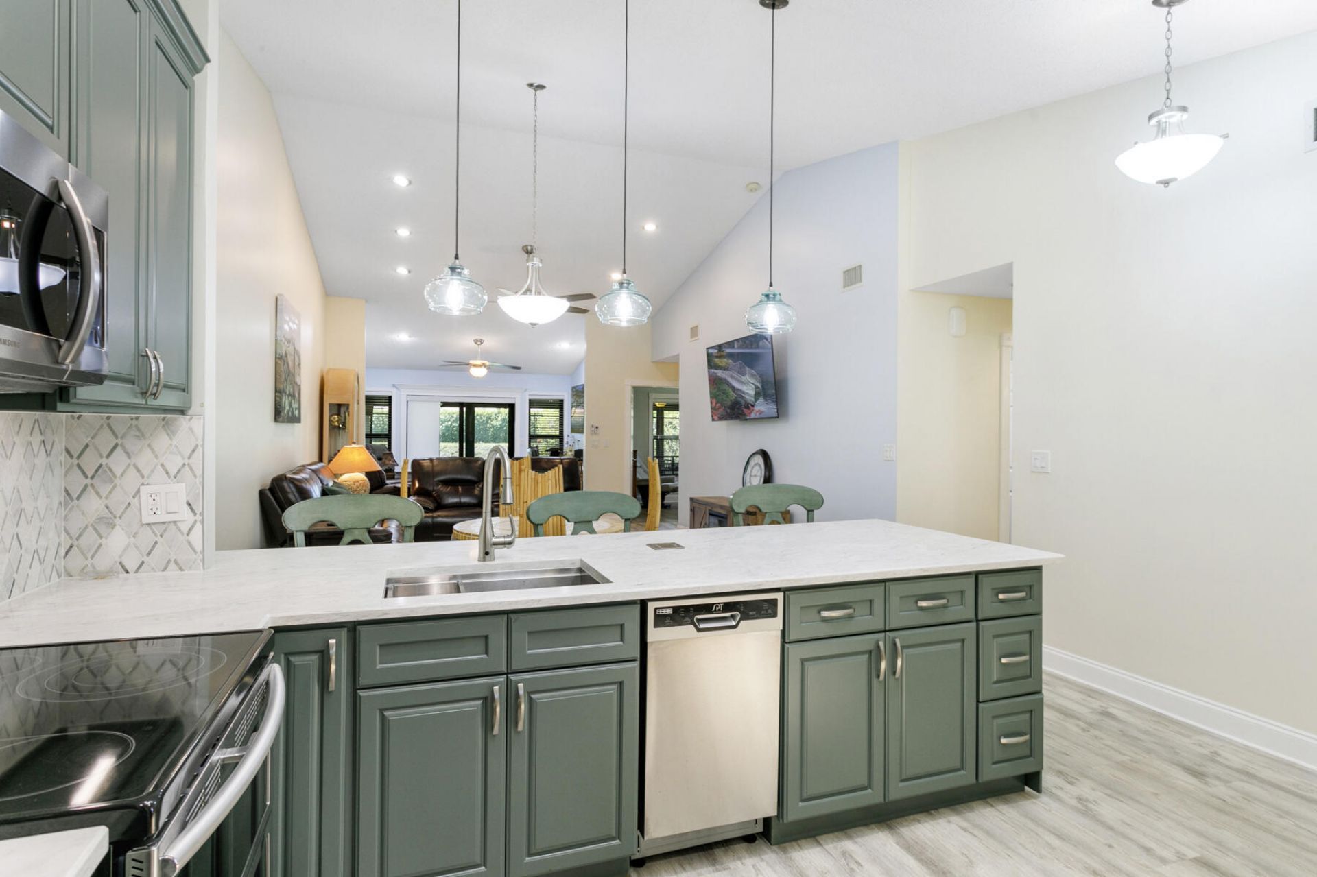 10711 Palm Leaf Drive, Unit B, Boynton Beach, FL 33437 Photo