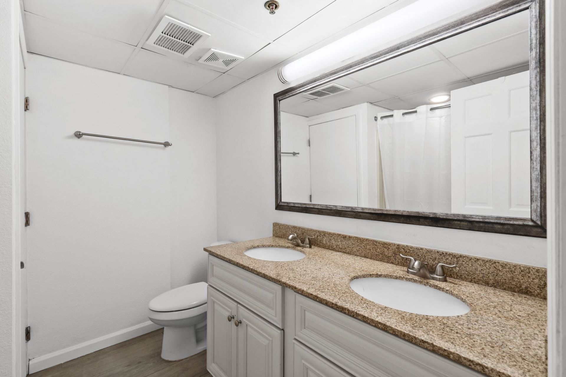 4800 S Ocean Blvd. Photo 17