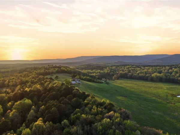 1709 County Road 4451, Clarksville, AR 72830