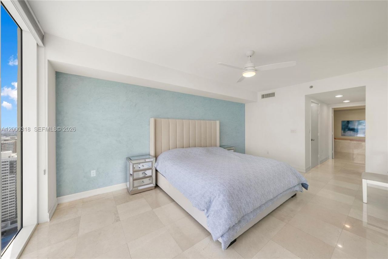 1850 S Ocean Dr, Unit 3301, Hallandale Beach, FL 33009 Photo