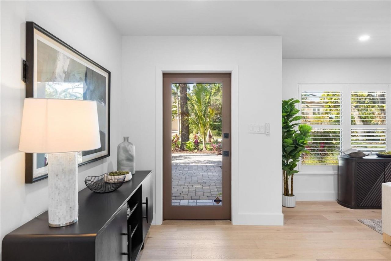 3705 Tangier Terrace, Sarasota, FL 34239 Photo