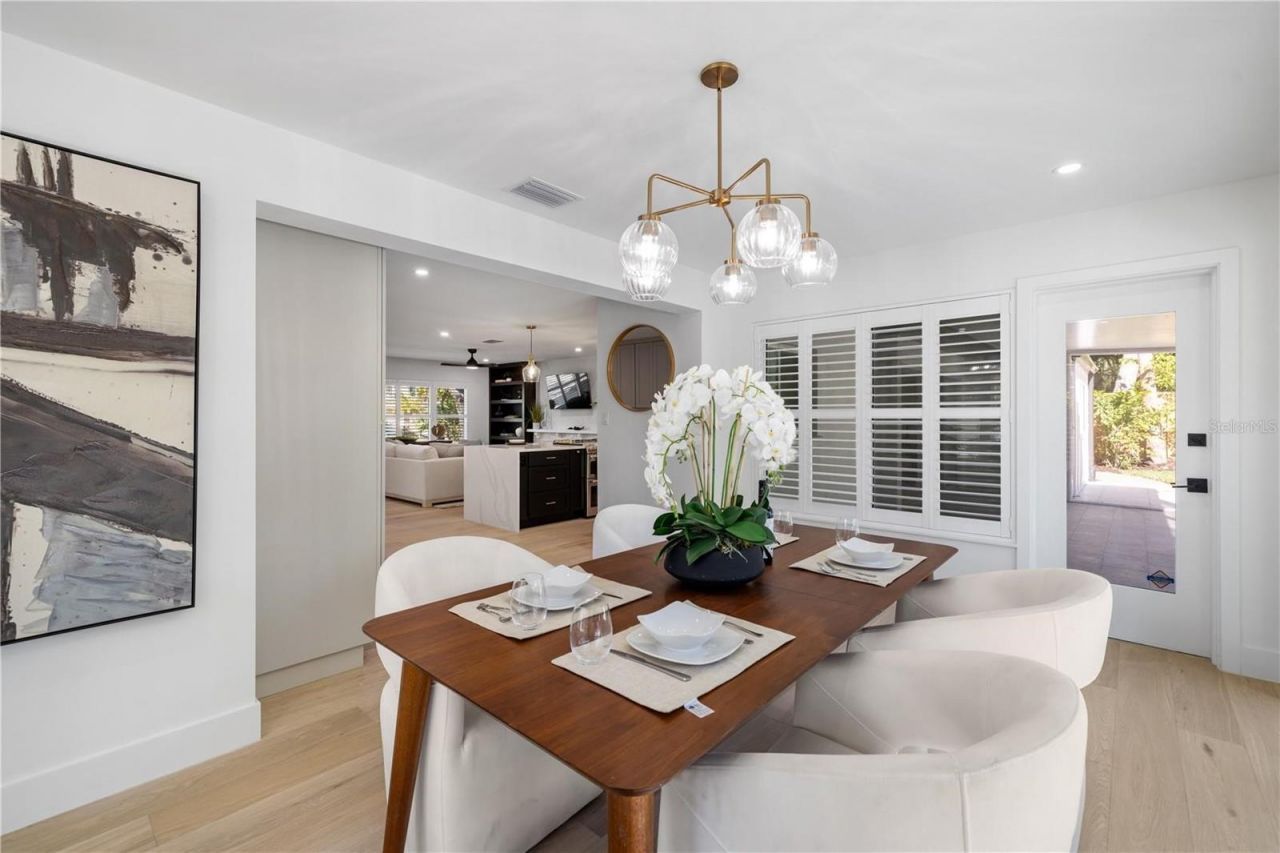 3705 Tangier Terrace, Sarasota, FL 34239 Photo