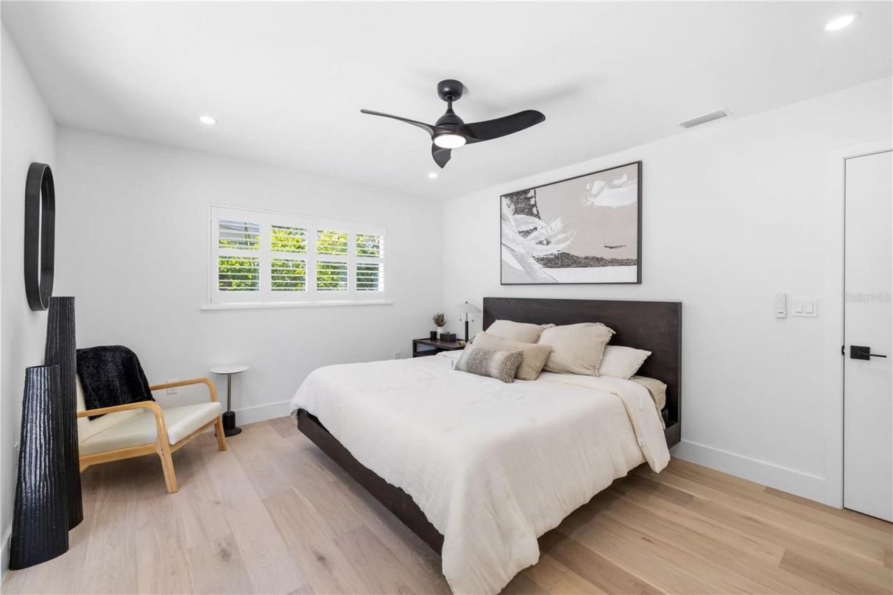 3705 Tangier Terrace, Sarasota, FL 34239 Photo