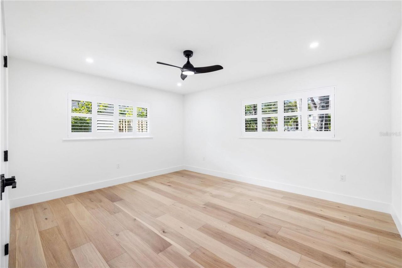 3705 Tangier Terrace, Sarasota, FL 34239 Photo