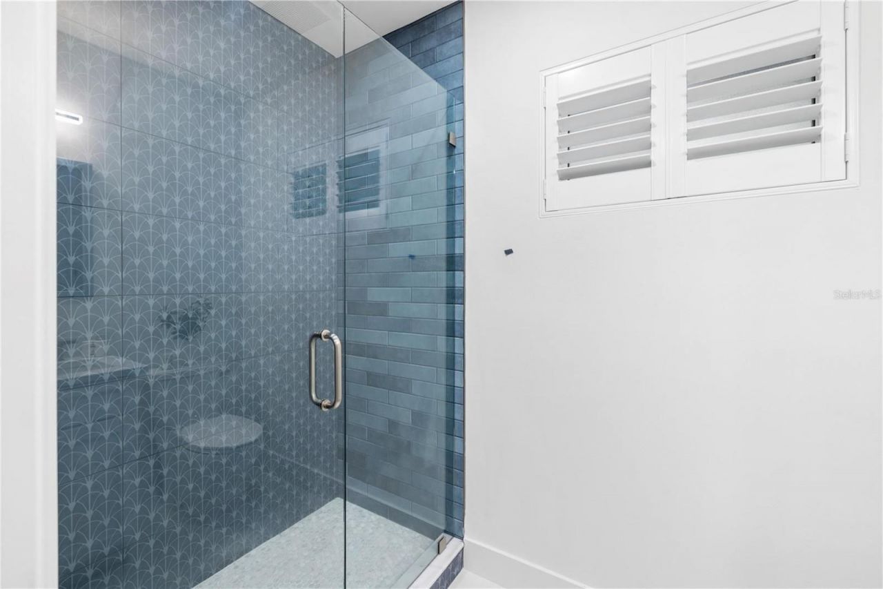 3705 Tangier Terrace, Sarasota, FL 34239 Photo