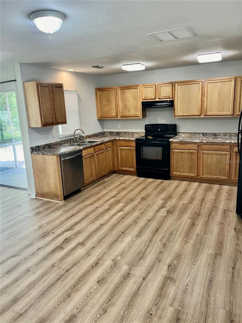 1135 NE 24th Terrace , Gainesville, FL 32641 Photo