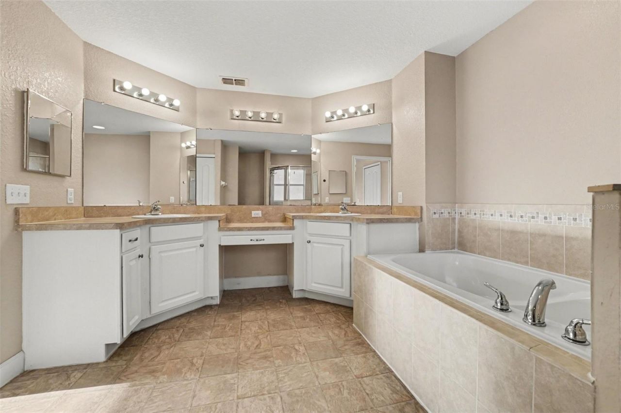 803 Auburn Preserve Boulevard, Auburndale, FL 33823 Photo