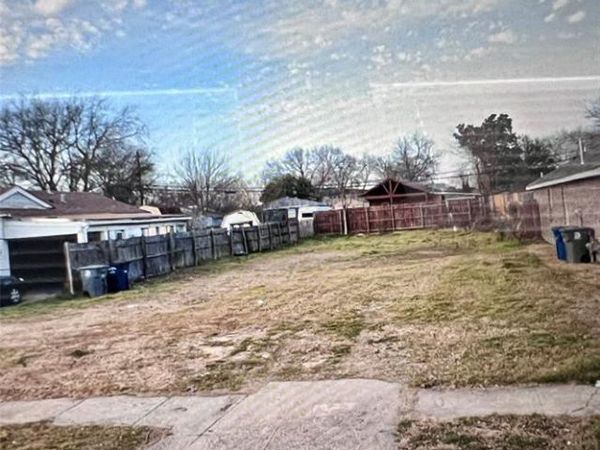 1823 Leath Street, Dallas, TX 75212