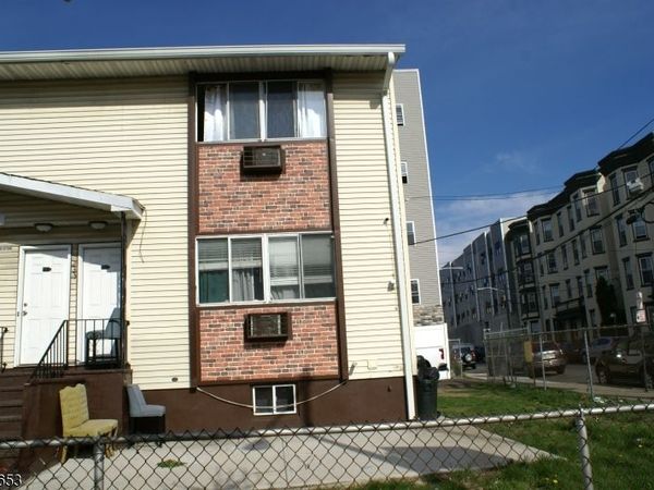 233 Straight St, Paterson, NJ 07501