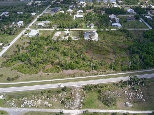 11900 Stringfellow RD , BOKEELIA, FL 33922