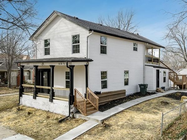 614 Chestnut Street, Leavenworth, KS 66048