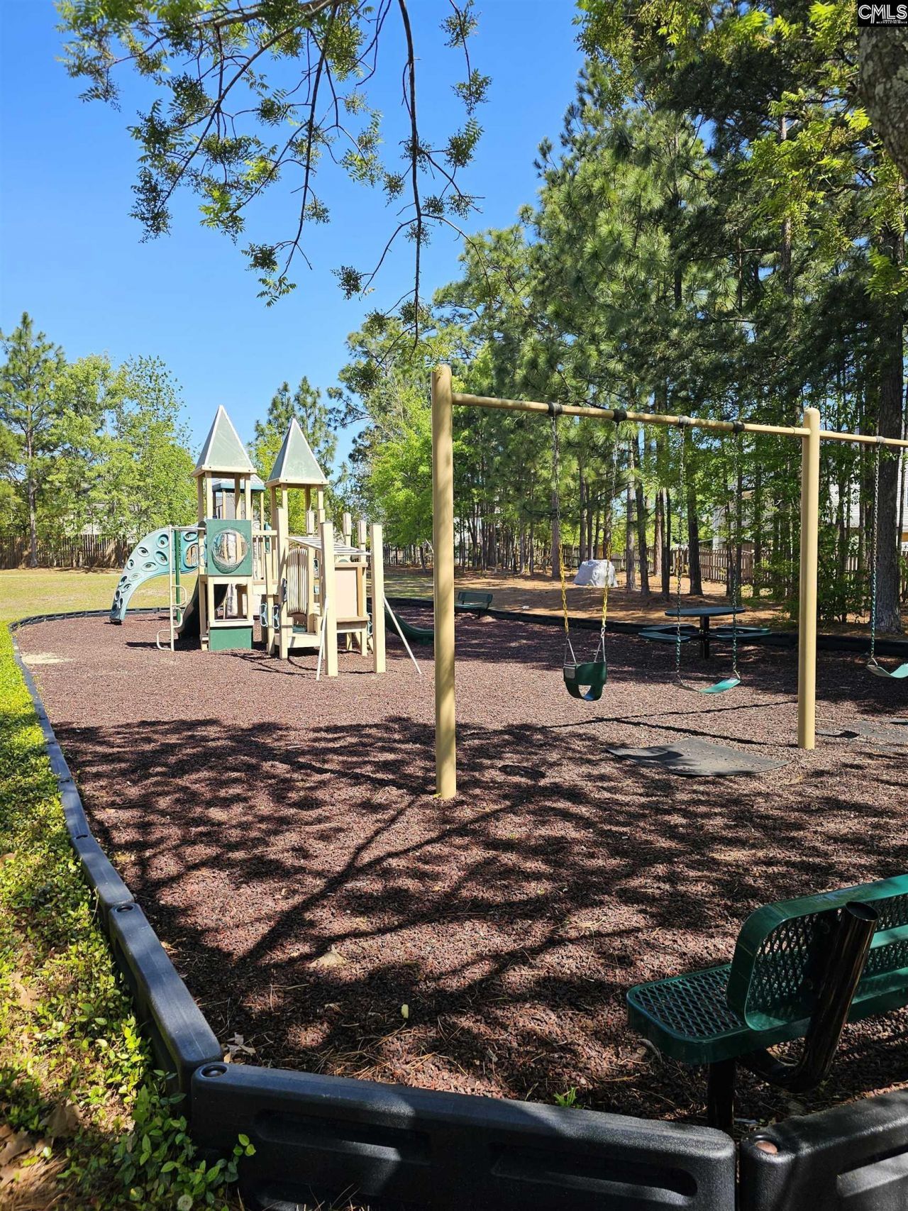 120 Goldenrod Court Photo 24