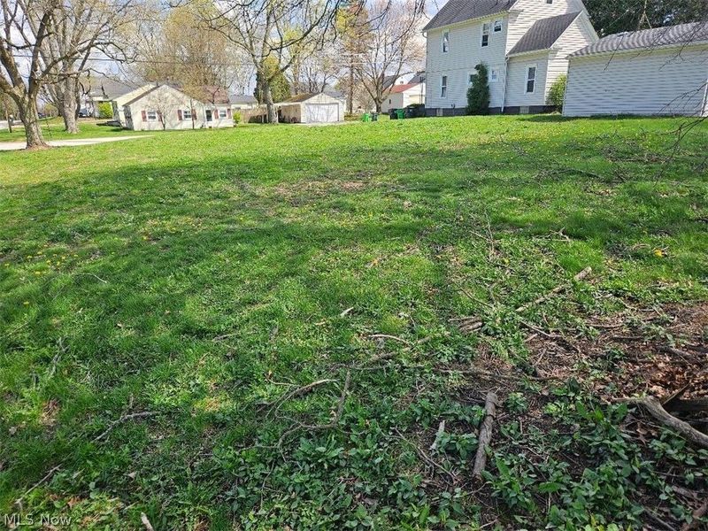 974 Gardner Boulevard, Barberton, OH 44203 Photo 3