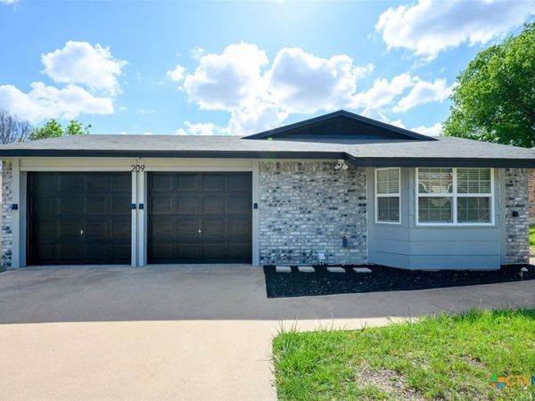 209 W Hogan Drive, Copperas Cove, TX 76522