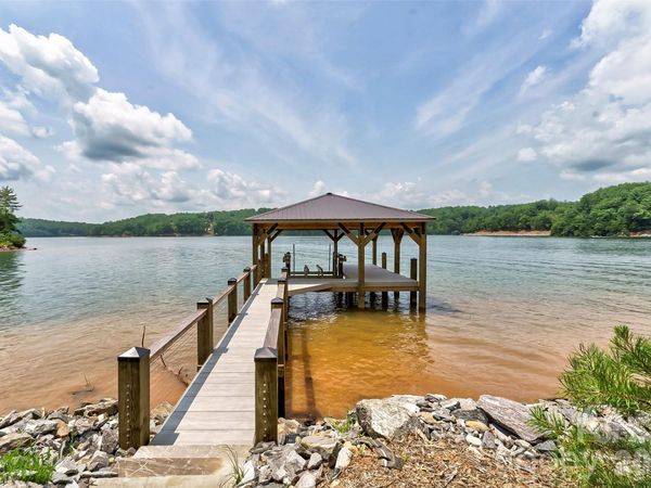 159 Deer Berry Drive , Nebo, NC 28761