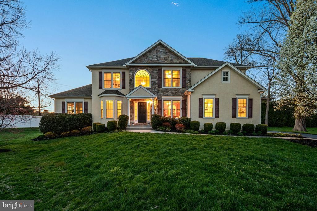 3 STRATHMORE COURT, WALLINGFORD, PA 19086