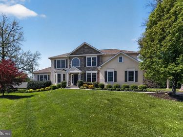 3 STRATHMORE COURT, WALLINGFORD, PA 19086