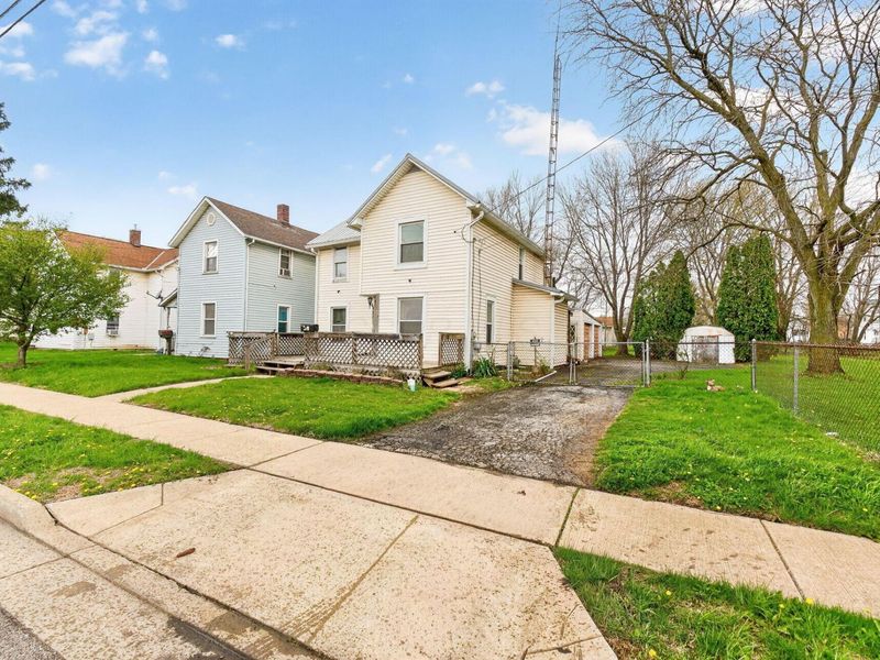 482 E George Street, Marion, OH 43302 Photo 3