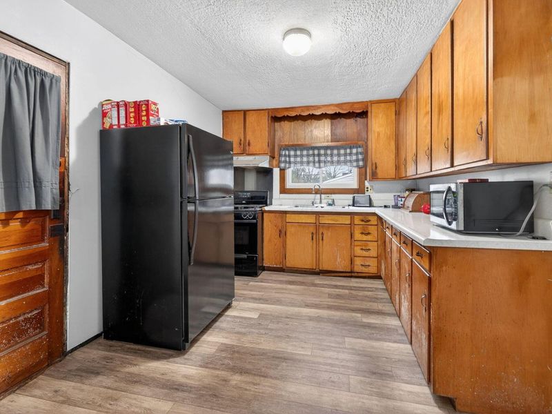 482 E George Street, Marion, OH 43302 Photo 8