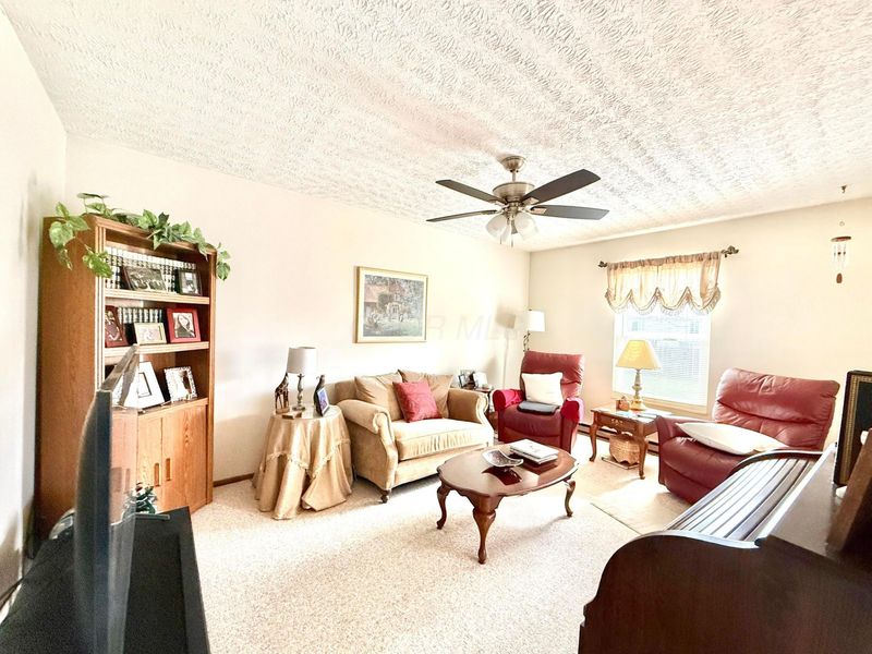 114 Blendon Road, West Jefferson, OH 43162 Photo 6