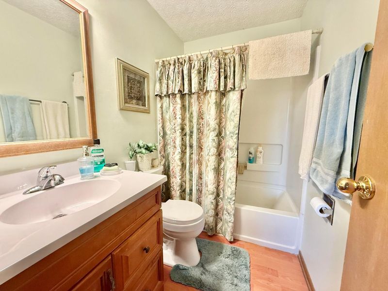 114 Blendon Road, West Jefferson, OH 43162 Photo 8