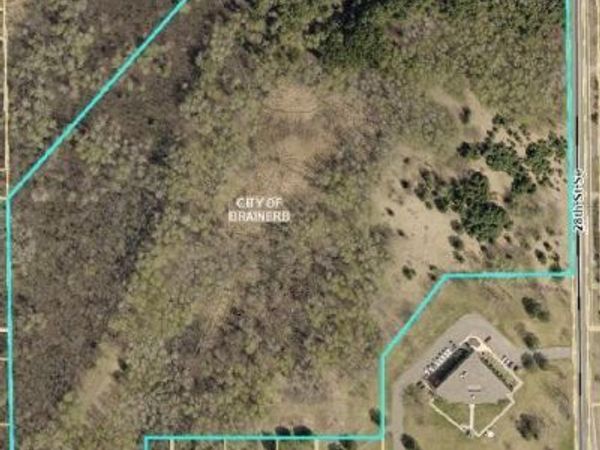 2723 Oak Street , Brainerd, MN 56401