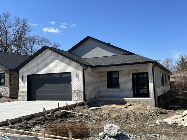 10734 S Worth Avenue, Worth, IL 60482