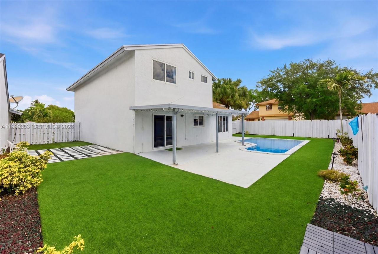 14600 Ashland Pl, Davie, FL 33325 Photo