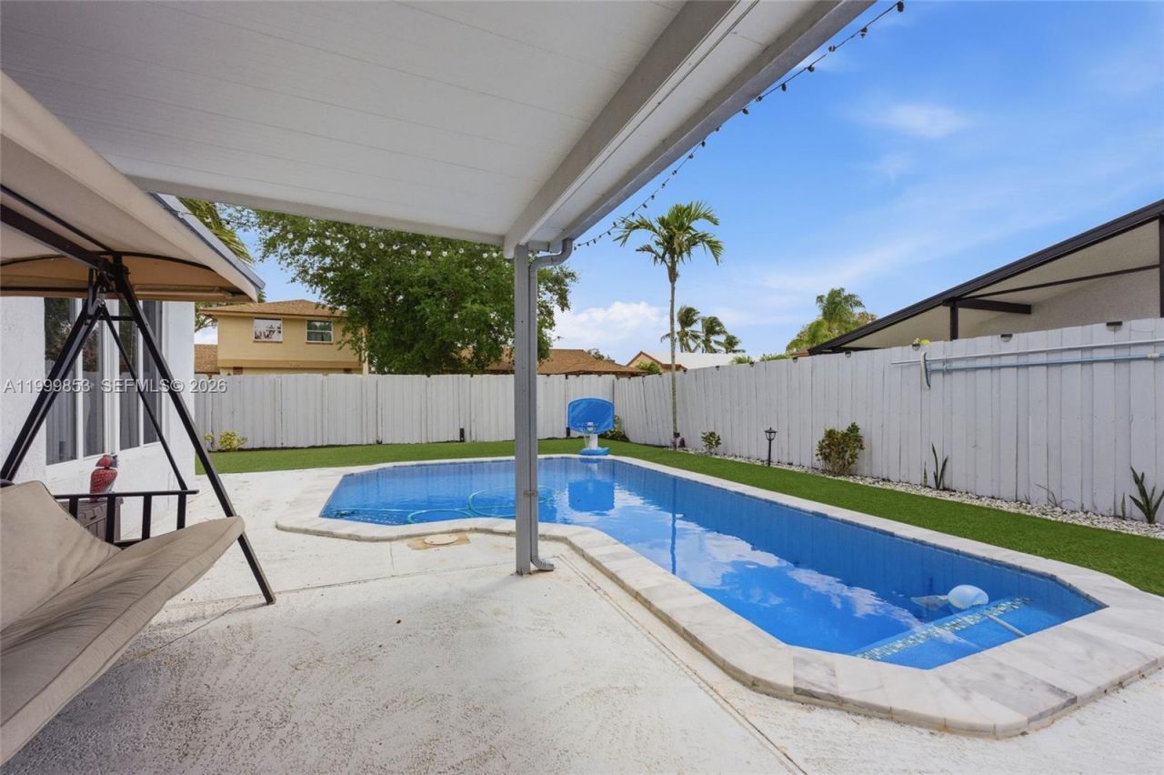 14600 Ashland Pl, Davie, FL 33325 Photo