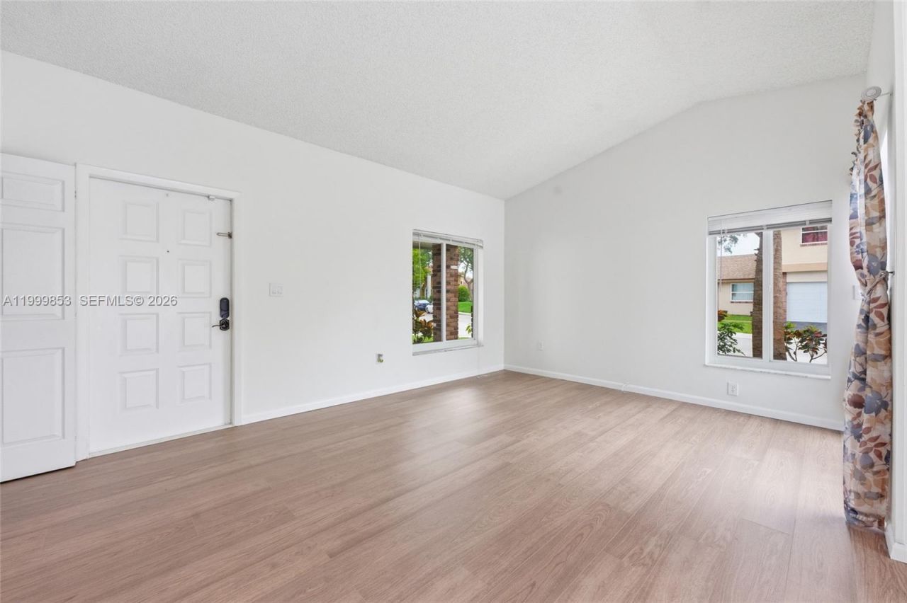 14600 Ashland Pl, Davie, FL 33325 Photo