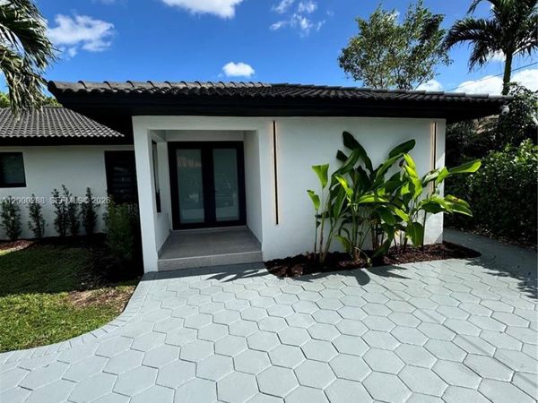 3335 SW 65th Ave, Unit 3335, Miami, FL 33155