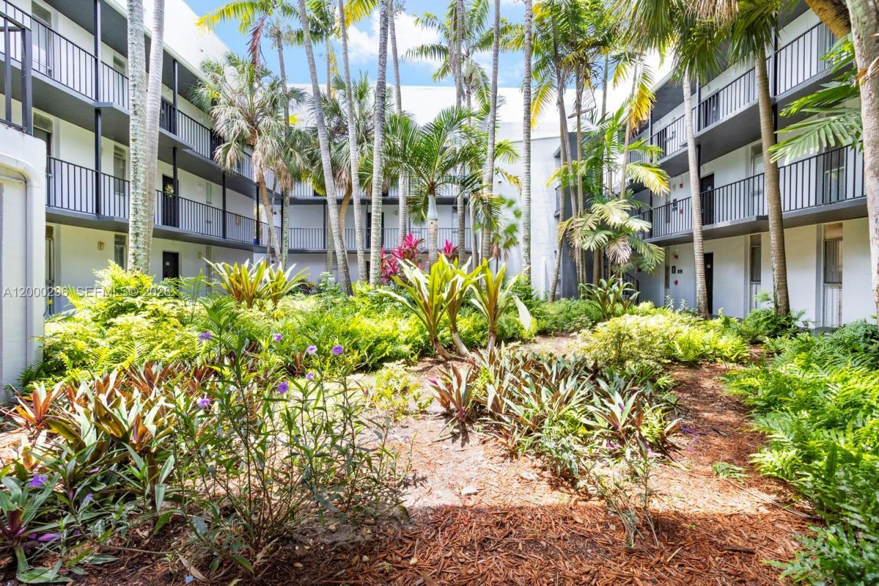 2930 Forest Hills Blvd, Unit B3P, Coral Springs, FL 33065 Photo